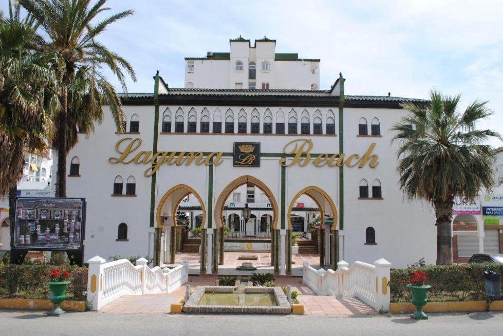 Apartamento Laguna Beach Torrox Costa Bagian luar foto